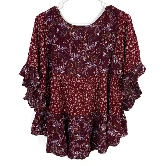 Easel Floral Ruffled Sleeve Blouse Size Large ! - Picture 2 of 6